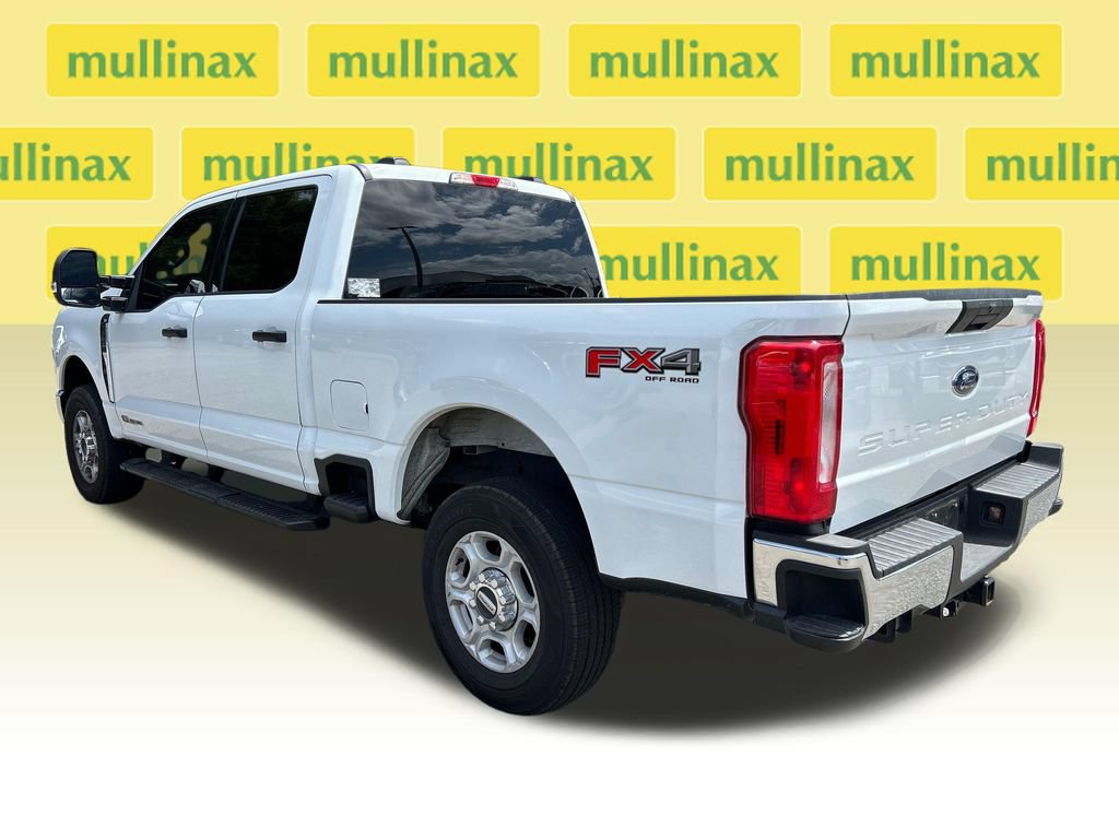 Certified 2025 Ford F250 XLT w/ FX4 Off-Road Package AWD/4WD image 10