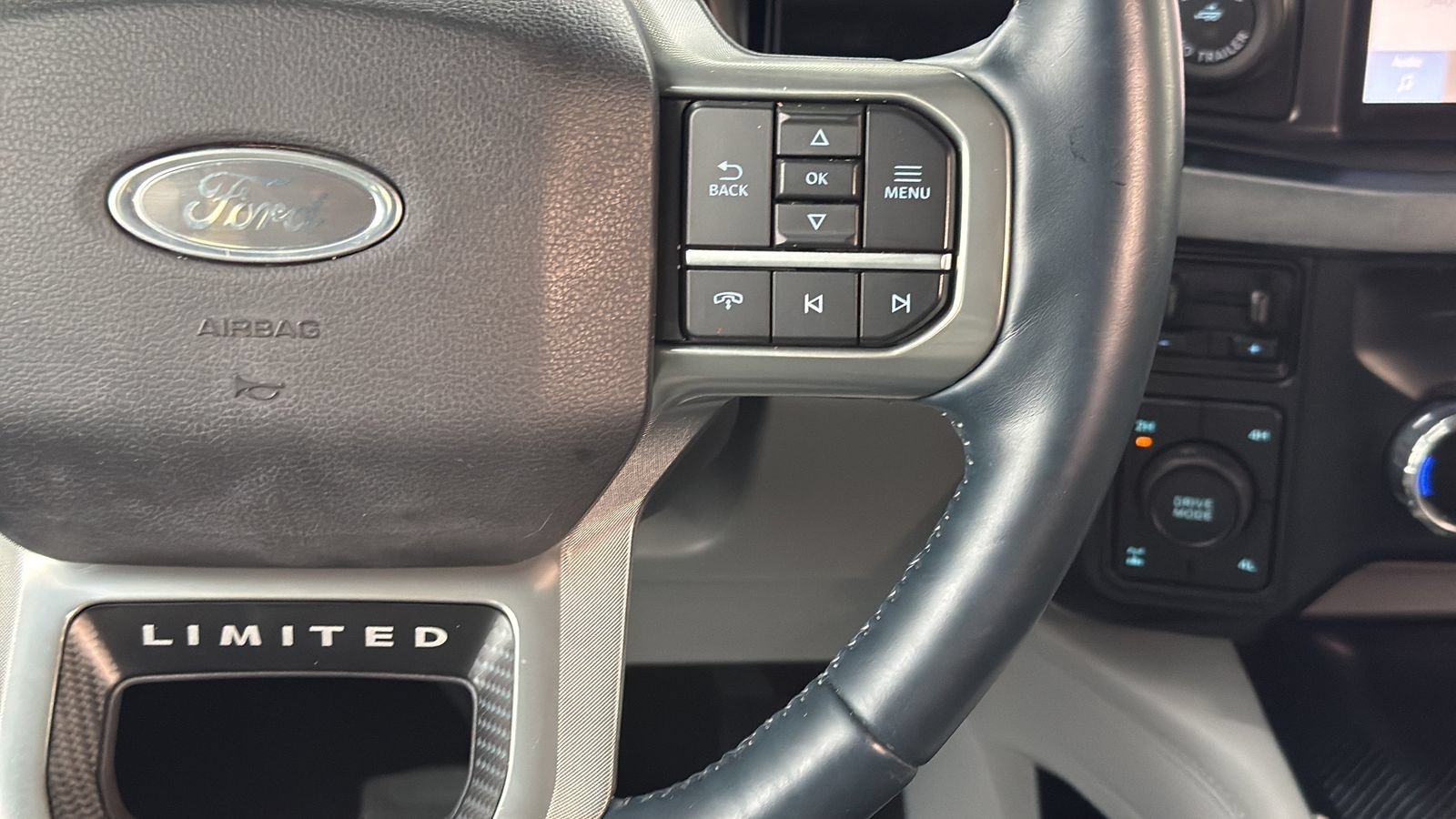 Certified 2024 Ford F250 Limited w/ FX4 Off-Road Package AWD/4WD image 16