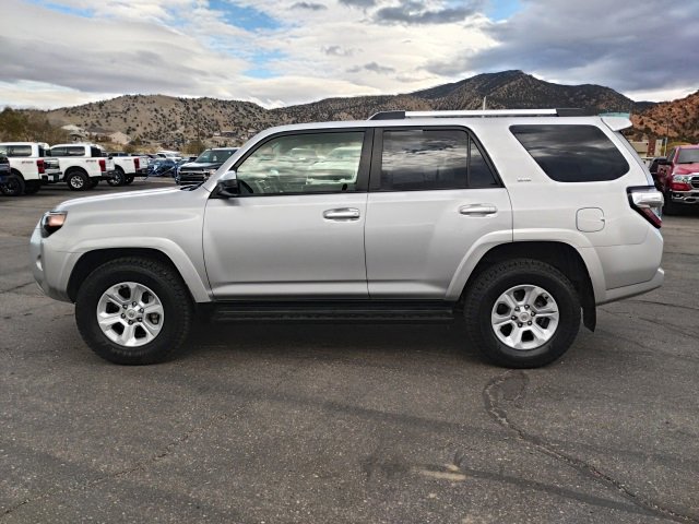 Used 2022 Toyota 4Runner SR5 image 4