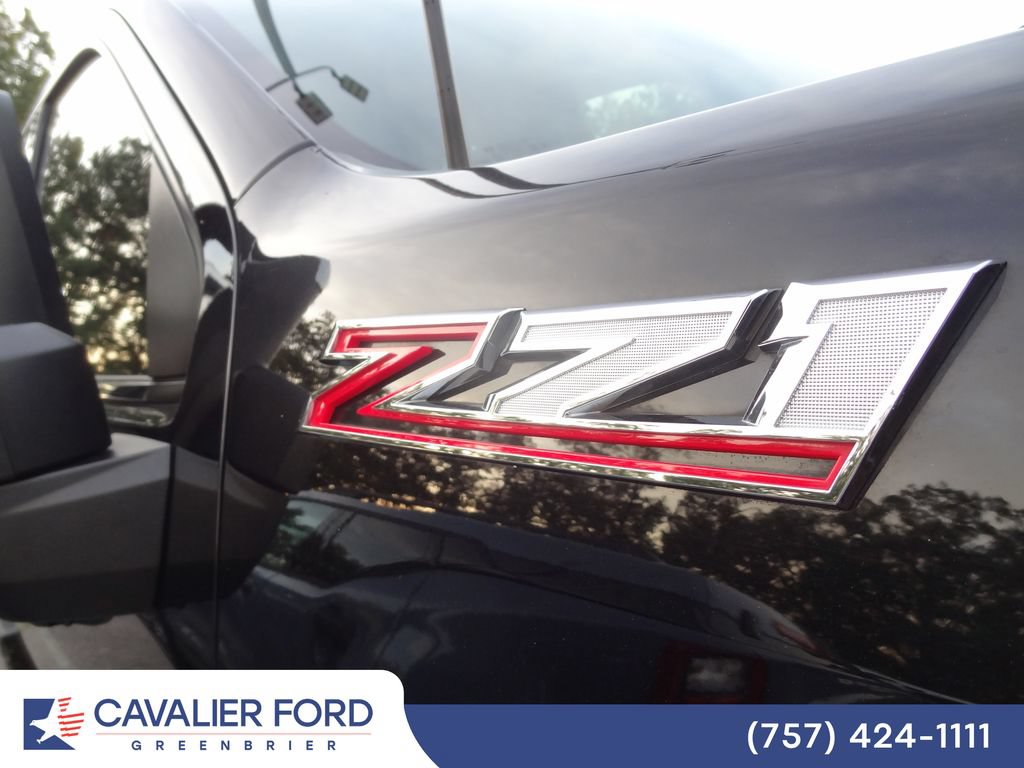 Used 2024 Chevrolet Silverado 2500 LTZ w/ LTZ Convenience Package AWD/4WD image 19