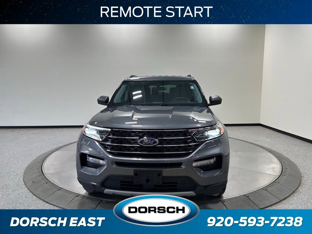 Certified 2024 Ford Explorer XLT w/ Equipment Group 202A AWD/4WD image 3