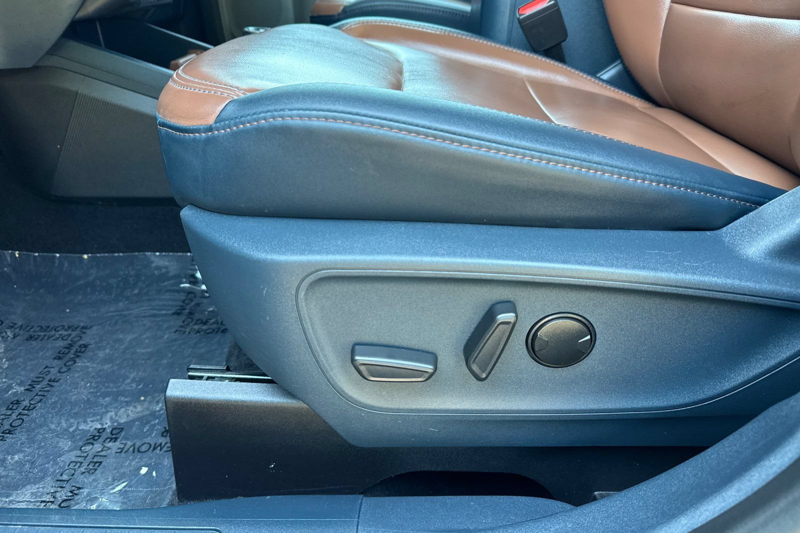 Certified 2022 Ford Maverick Lariat w/ Lariat Luxury Package AWD/4WD image 13