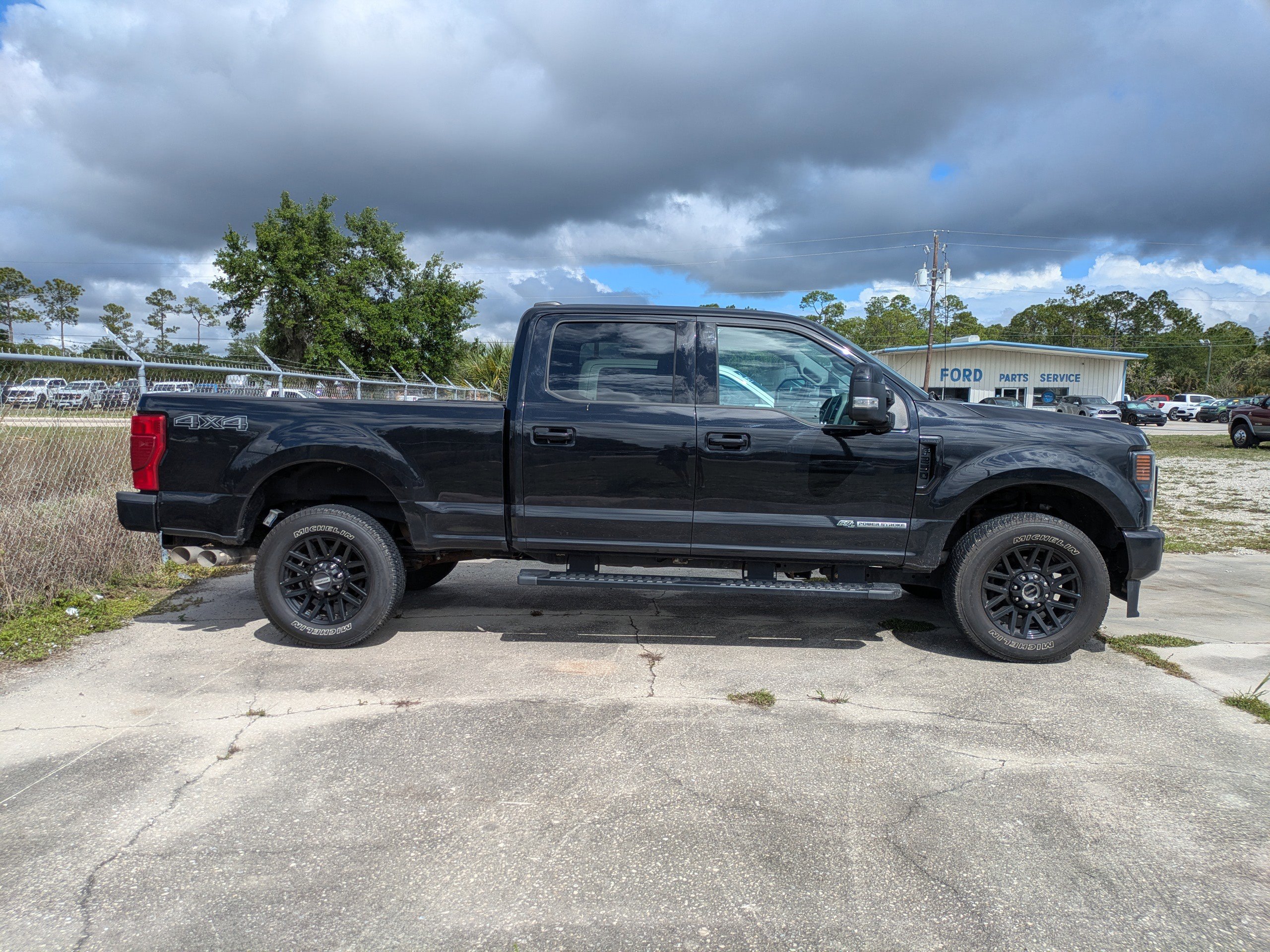 Certified 2020 Ford F250 Lariat AWD/4WD image 3