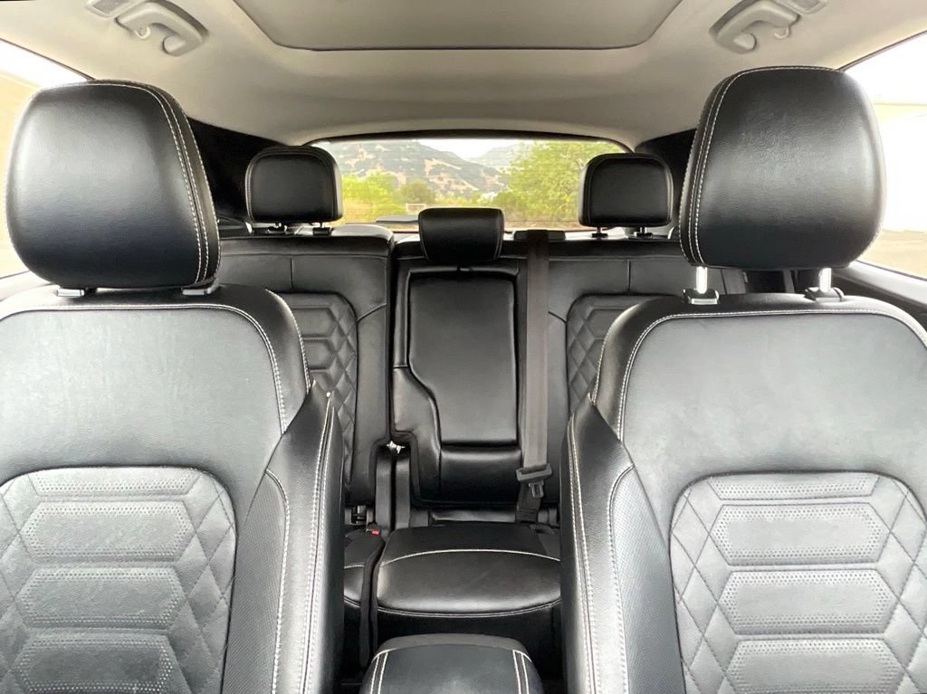 Certified 2024 Ford Escape SE w/ PHEV Premium Package FWD image 33