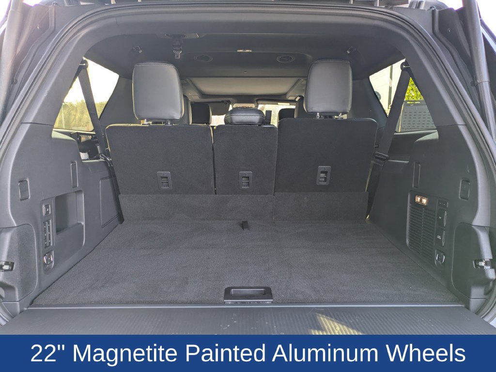 Certified 2025 Ford Expedition Max Platinum w/ Stealth Performance Package AWD/4WD image 12