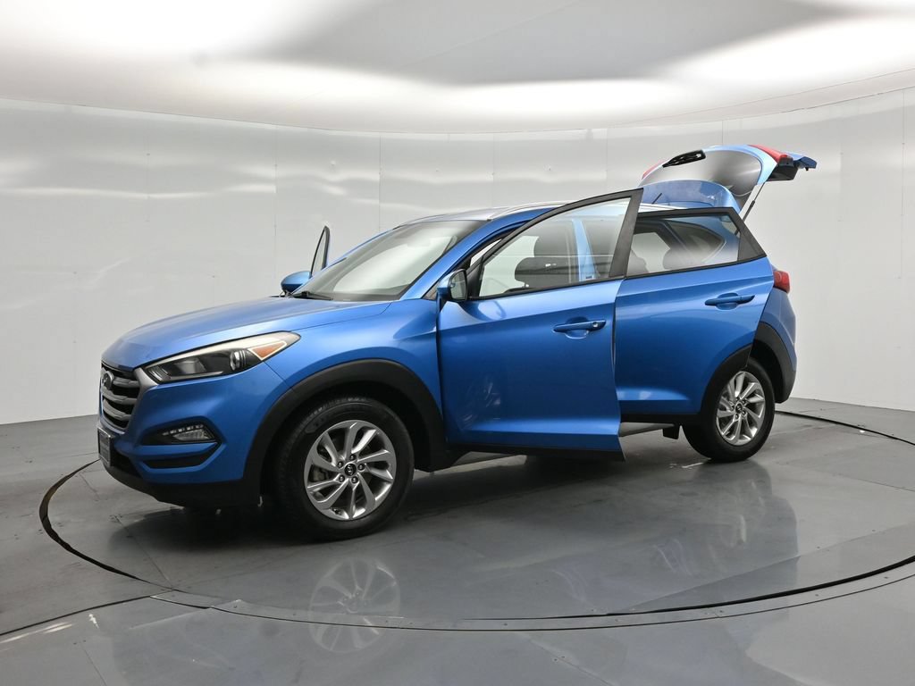 Used 2017 Hyundai Tucson SE w/ SE Popular Package 02 FWD image 30