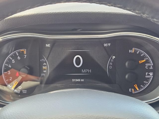 Used 2022 Jeep Grand Cherokee Laredo X RWD image 39