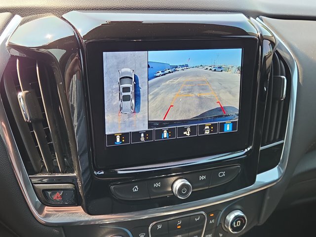 Used 2023 Chevrolet Traverse RS AWD/4WD image 25