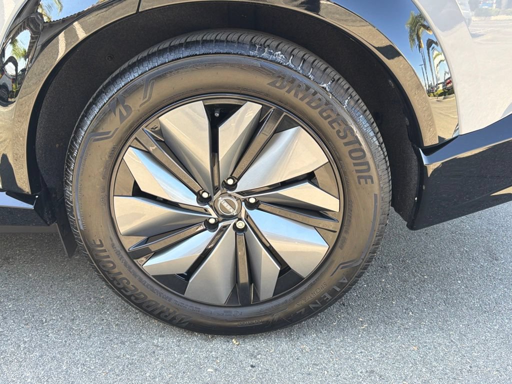 Used 2025 Nissan Ariya AWD image 20
