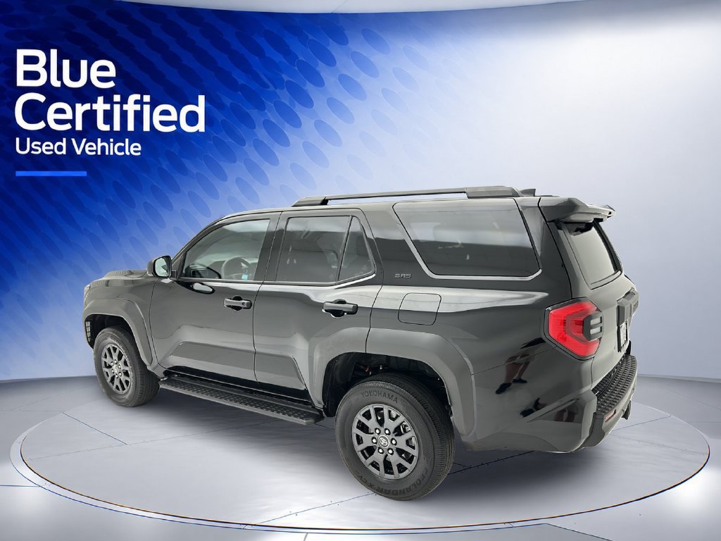 Used 2025 Toyota 4Runner SR5 AWD/4WD image 4