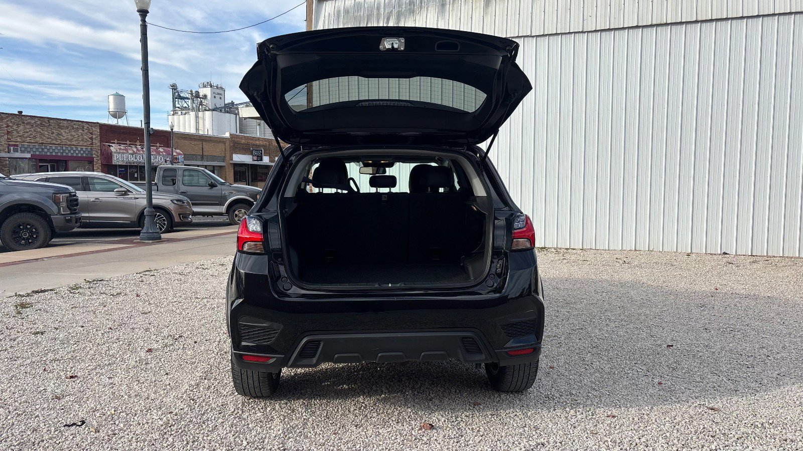 Used 2024 Mitsubishi Outlander Sport SE image 9