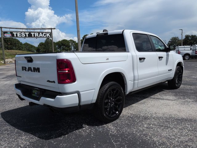 Used 2025 RAM 1500 Limited AWD/4WD image 5
