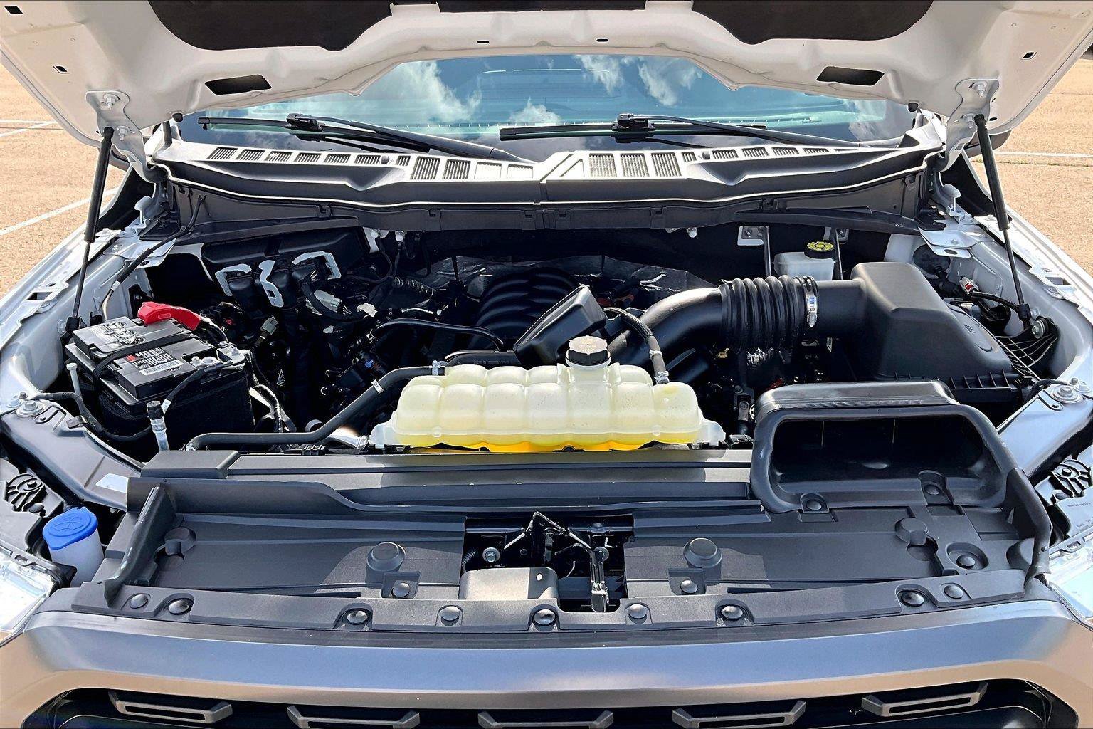 Certified 2023 Ford F150 XLT AWD/4WD image 12