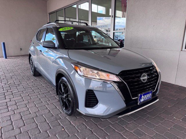 Used 2023 Nissan Kicks SV w/ Exterior Package FWD image 7