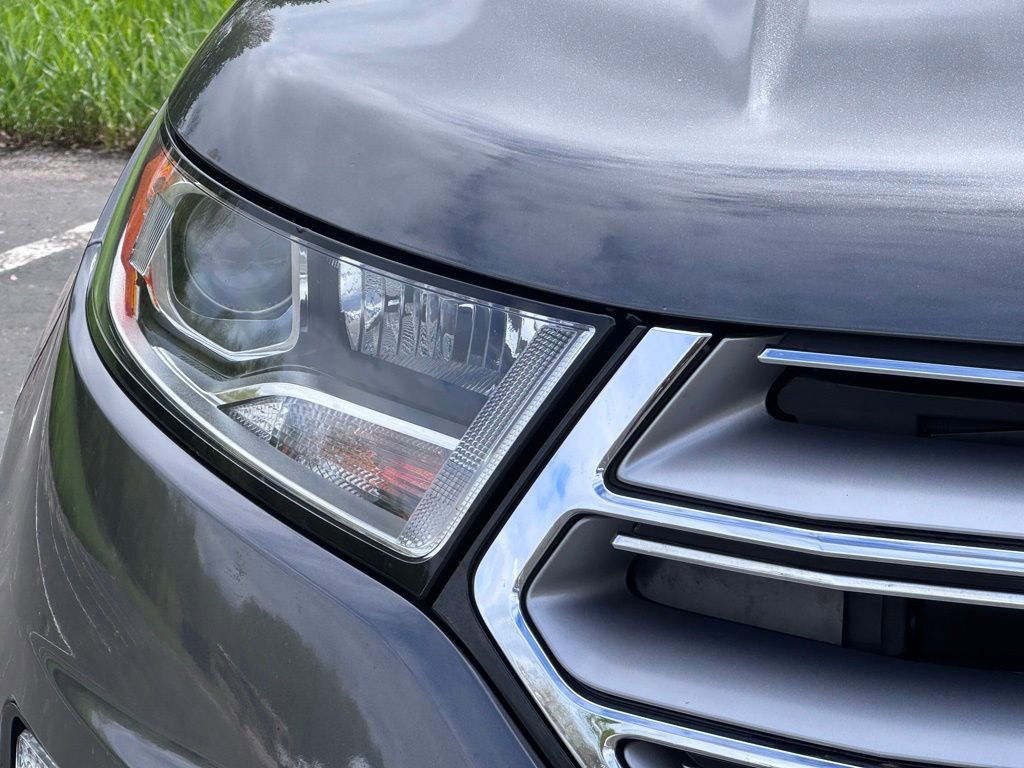 Certified 2018 Ford Edge SEL w/ Equipment Group 201A AWD/4WD image 4