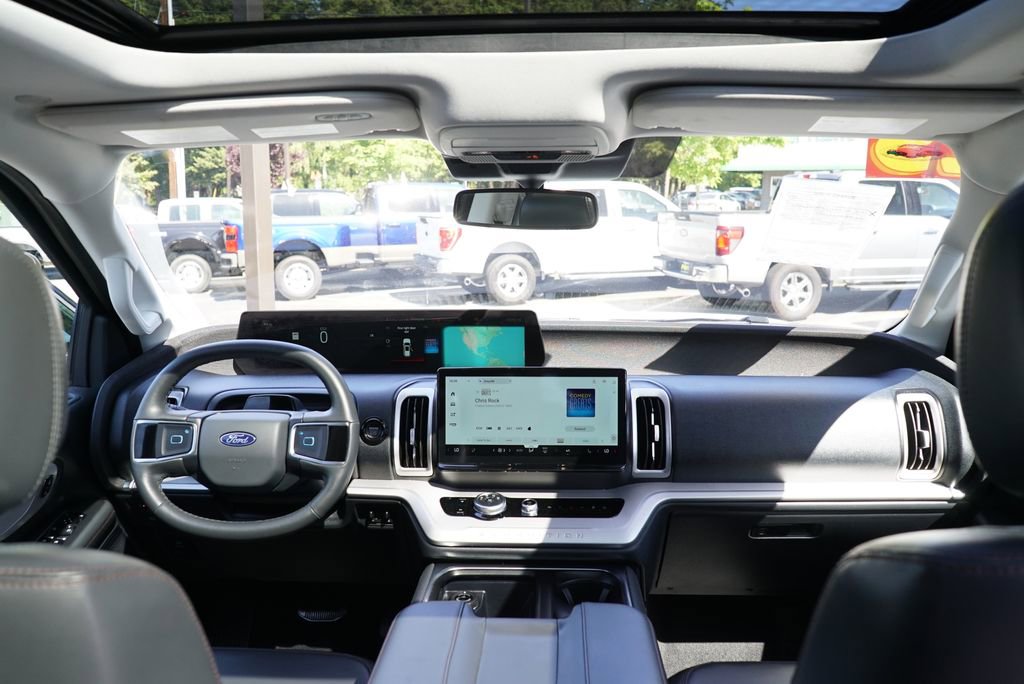 Certified 2025 Ford Expedition Max Active AWD/4WD image 15