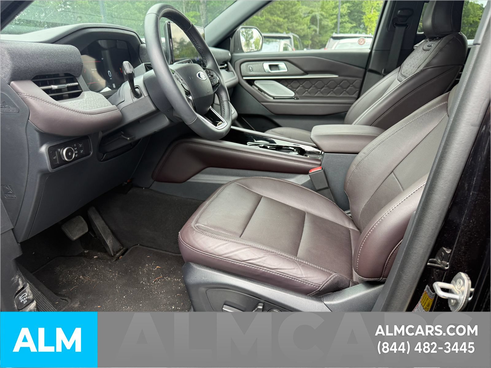 Certified 2026 Ford Explorer Platinum w/ LUX Leather Package AWD/4WD image 14