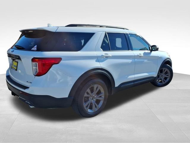 Certified 2023 Ford Explorer XLT w/ Equipment Group 202A image 6