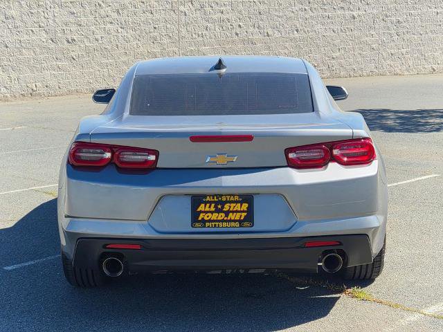 Used 2023 Chevrolet Camaro LT image 4