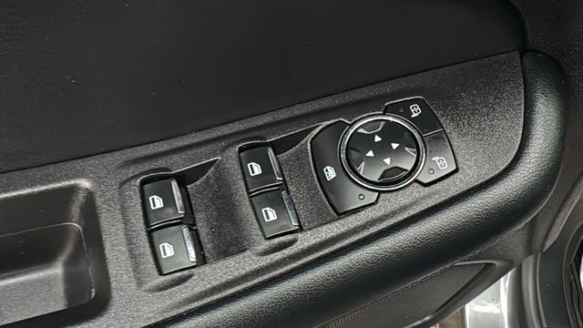 Certified 2024 Ford Edge SEL w/ Convenience Package image 13