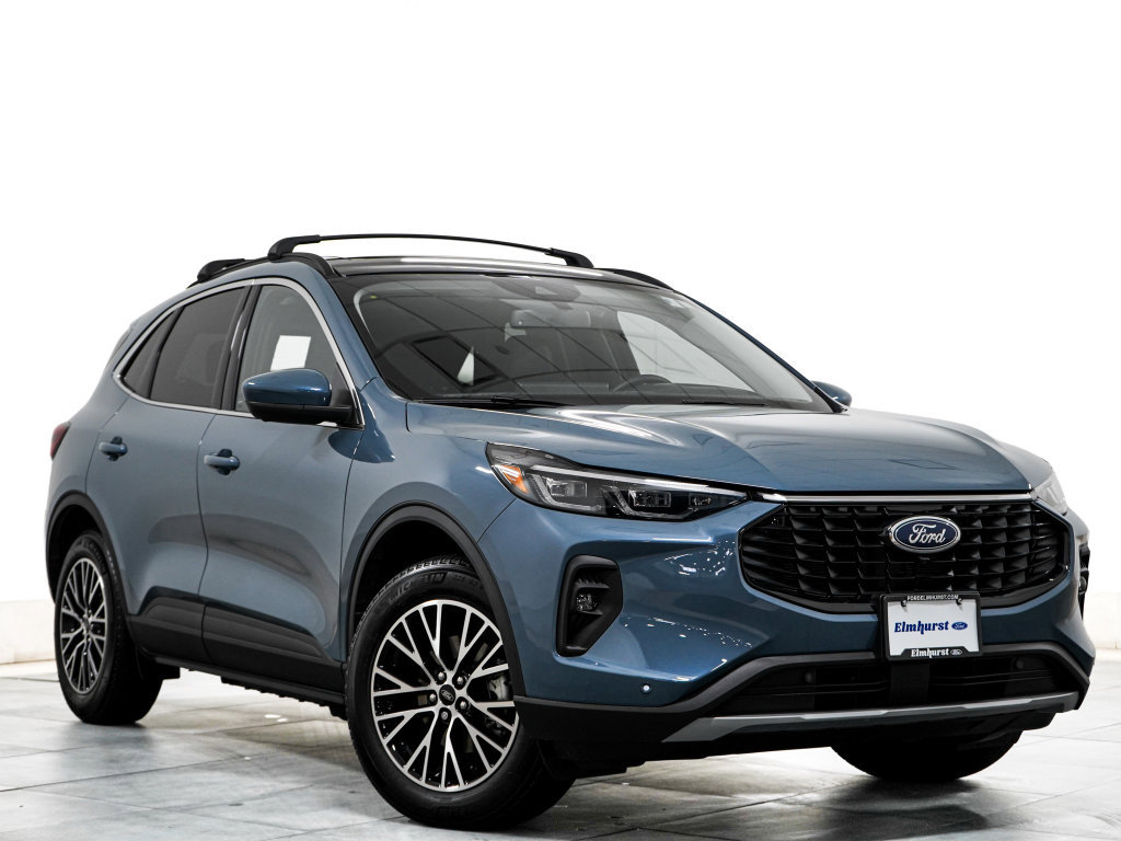 Certified 2025 Ford Escape SE w/ PHEV Premium Package