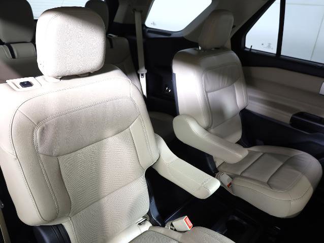 Certified 2020 Ford Explorer Limited w/ Class III Trailer Tow Package image 10