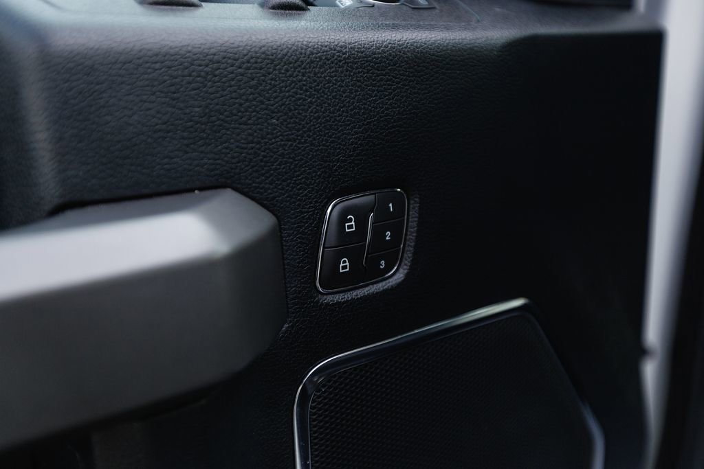 Certified 2020 Ford F150 Platinum image 5