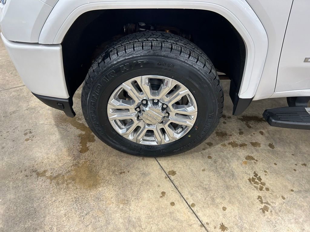Used 2022 GMC Sierra 2500 Denali AWD/4WD image 36
