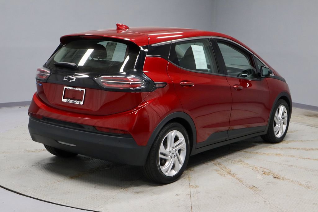 Used 2022 Chevrolet Bolt LT image 5