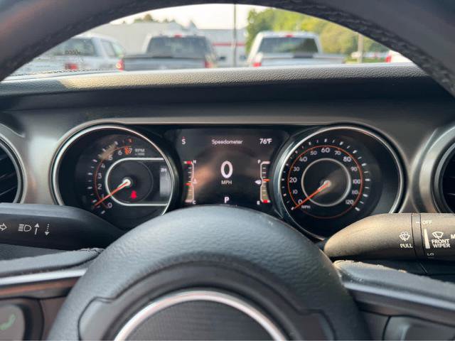 Used 2023 Jeep Gladiator Sport AWD/4WD image 18