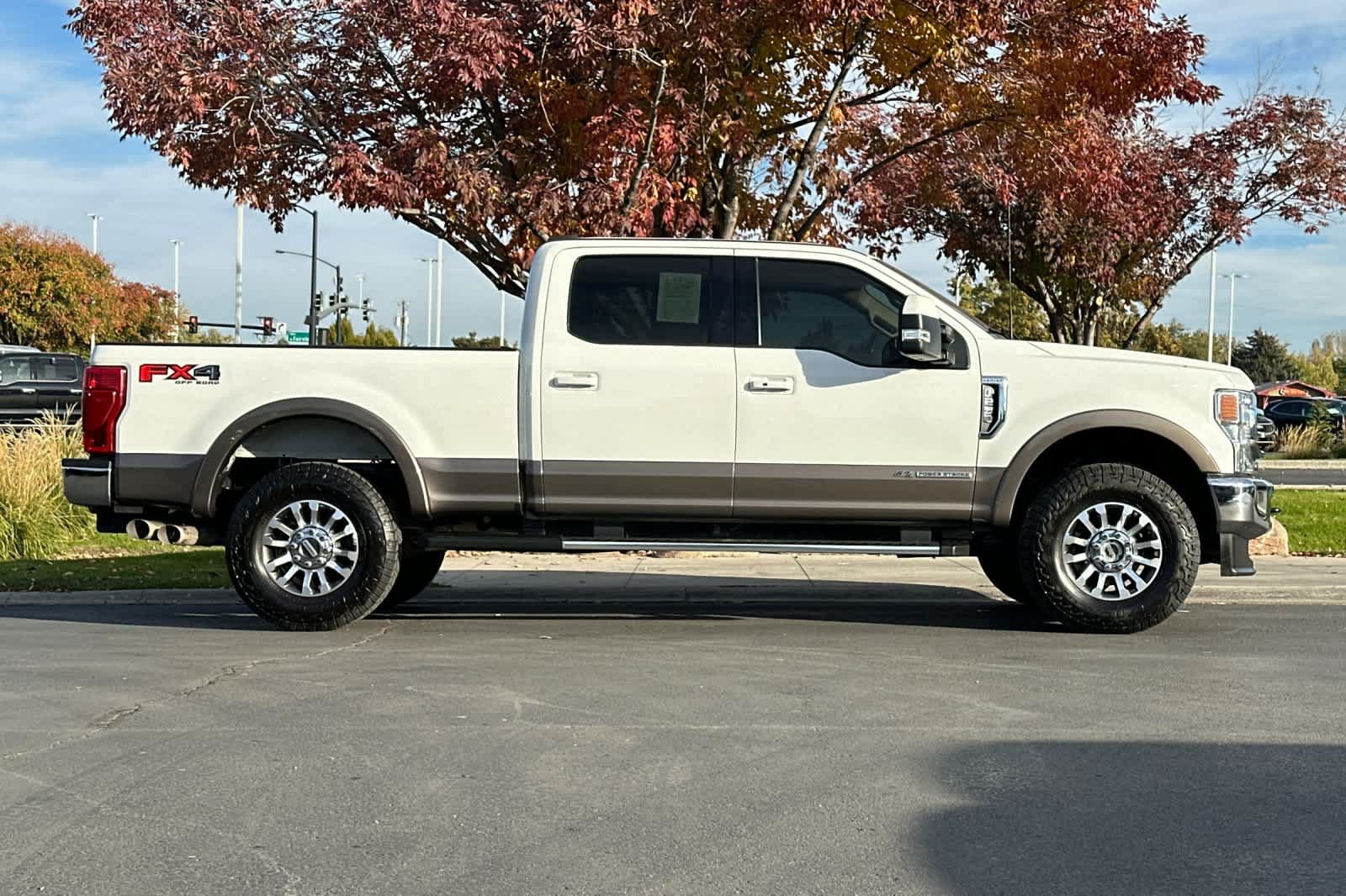 Certified 2022 Ford F250 Lariat w/ Lariat Ultimate Package AWD/4WD image 8
