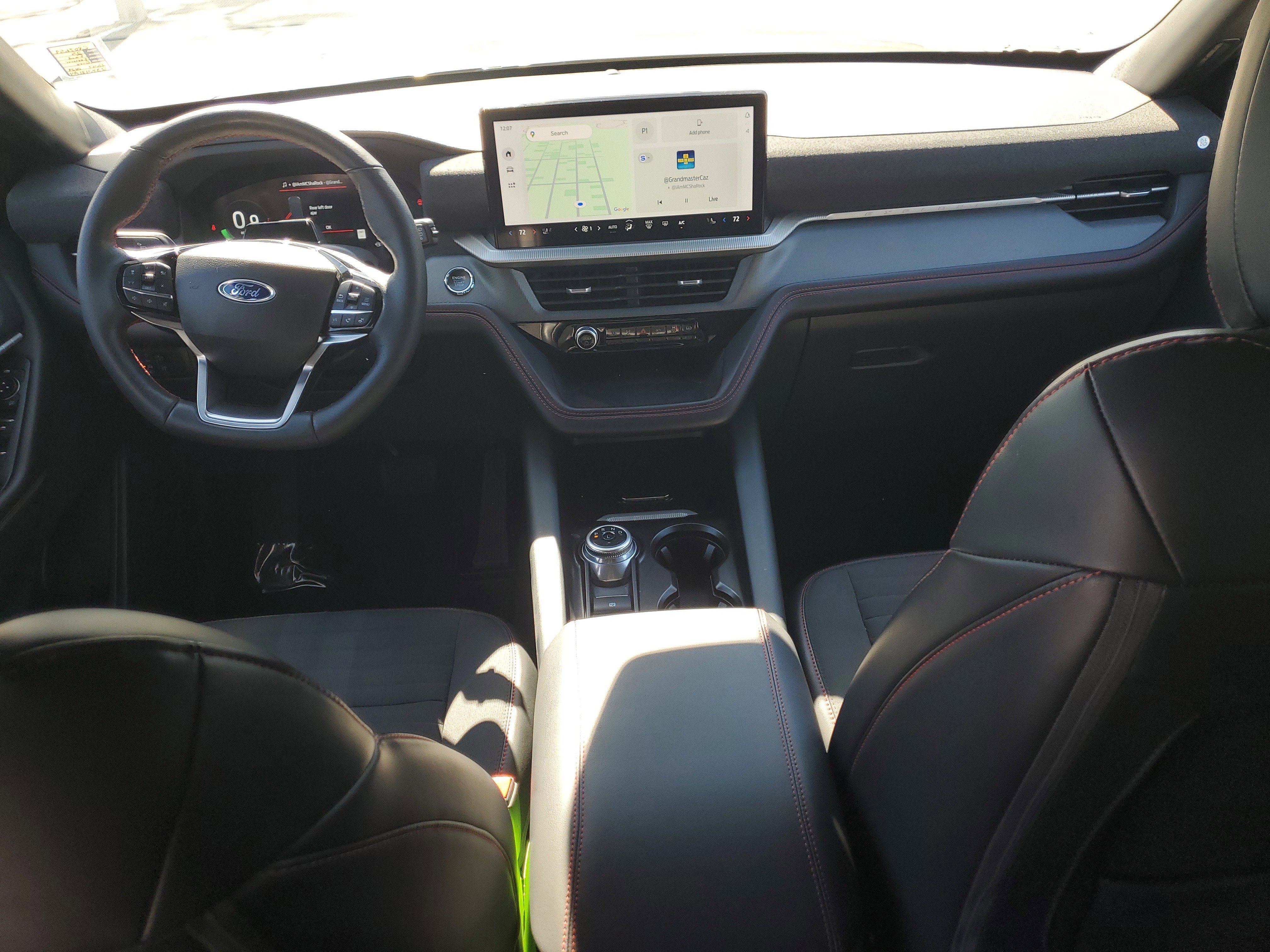 Certified 2025 Ford Explorer ST-Line image 16