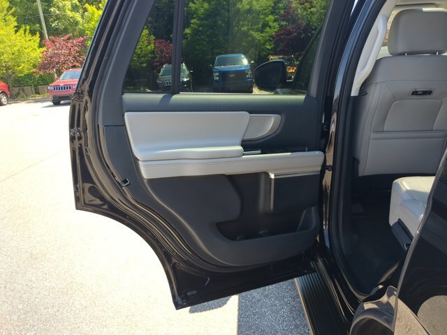 Certified 2025 Ford Expedition Active RWD image 30