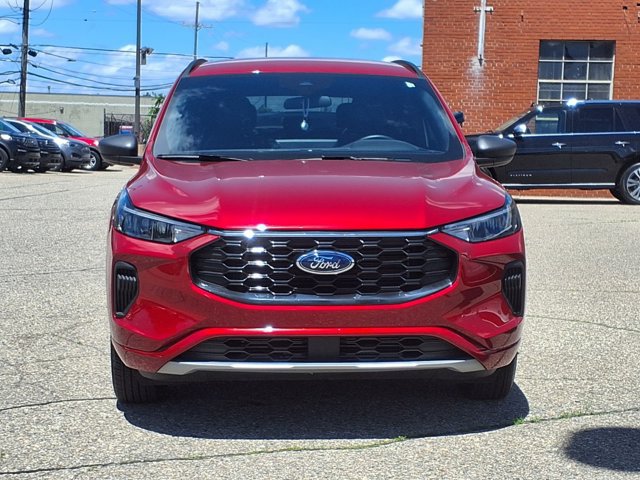 Certified 2024 Ford Escape ST-Line w/ Tech Pack #1 AWD/4WD image 25