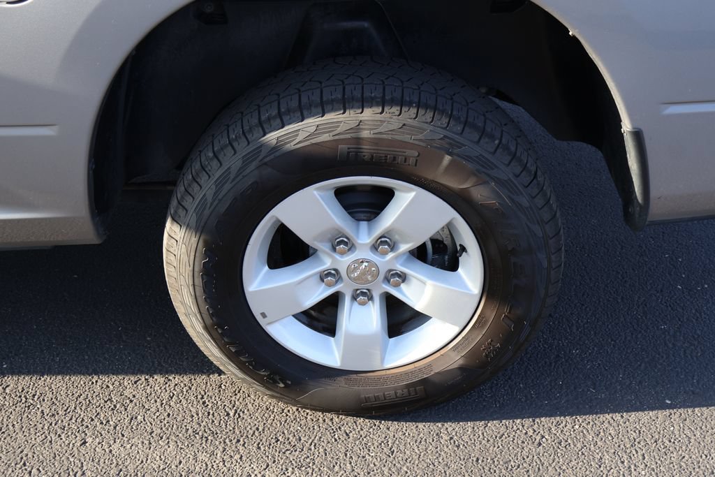 Used 2023 RAM 1500 Classic SLT w/ Trailer & Traction Group AWD/4WD image 18