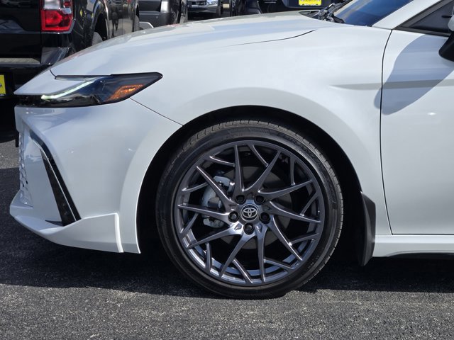 Used 2025 Toyota Camry XSE w/ Premium Package image 9