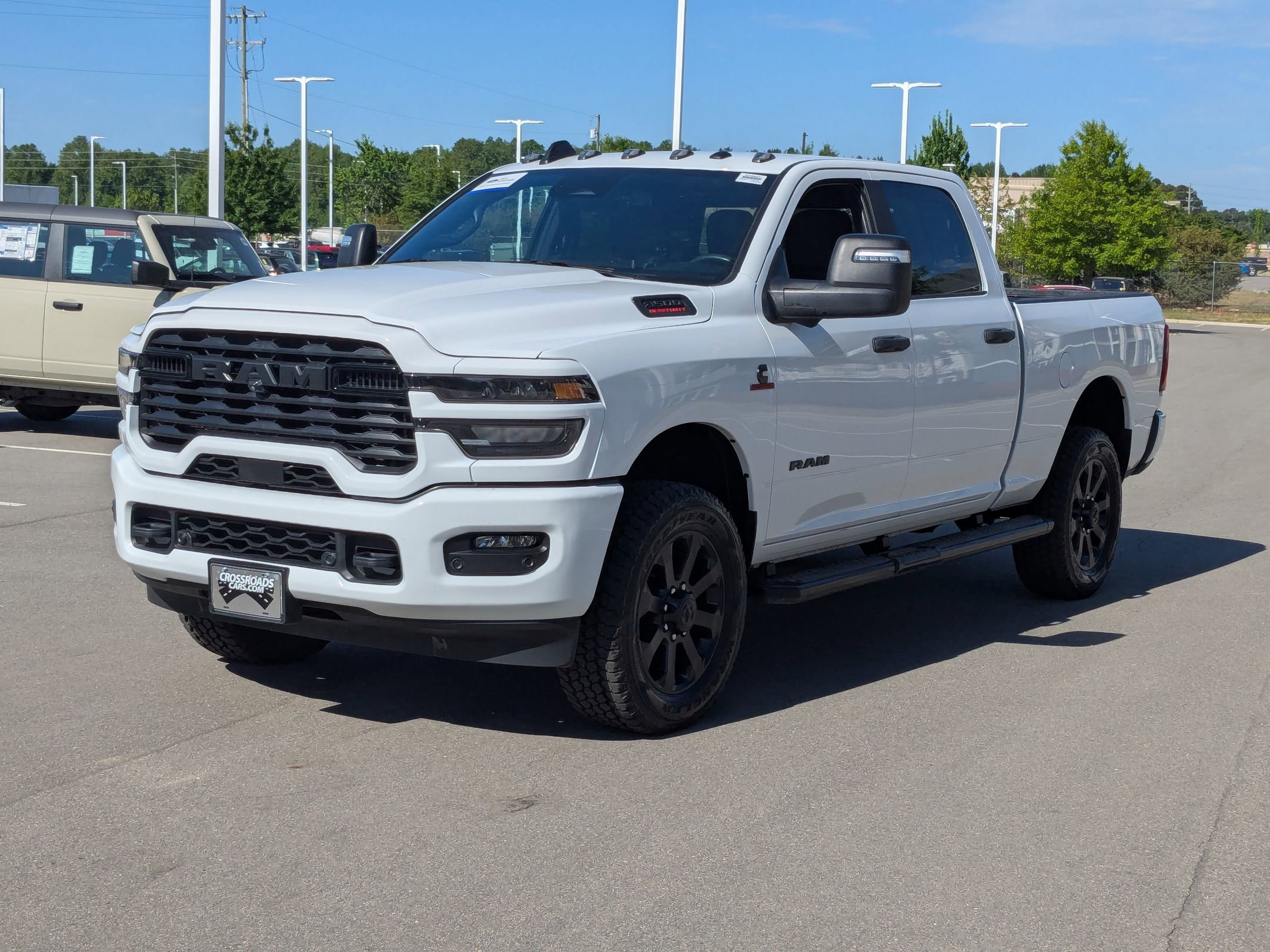 Used 2025 RAM 3500 Big Horn AWD/4WD image 8