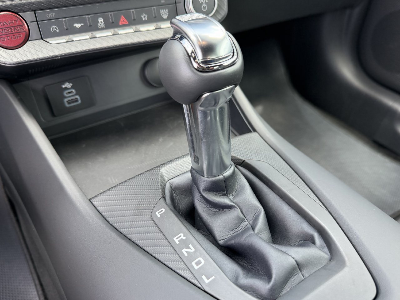 Certified 2025 Ford Mustang Coupe RWD image 17