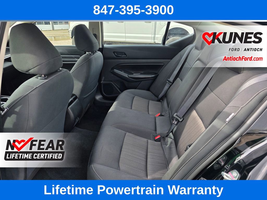 Used 2024 Nissan Altima 2.5 SV AWD/4WD image 17