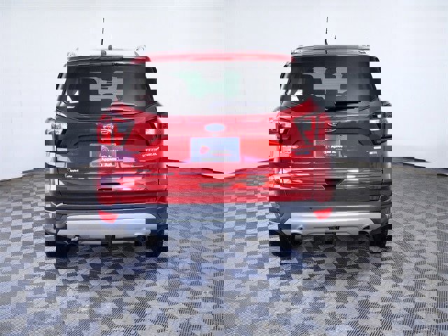 Certified 2019 Ford Escape Titanium image 7