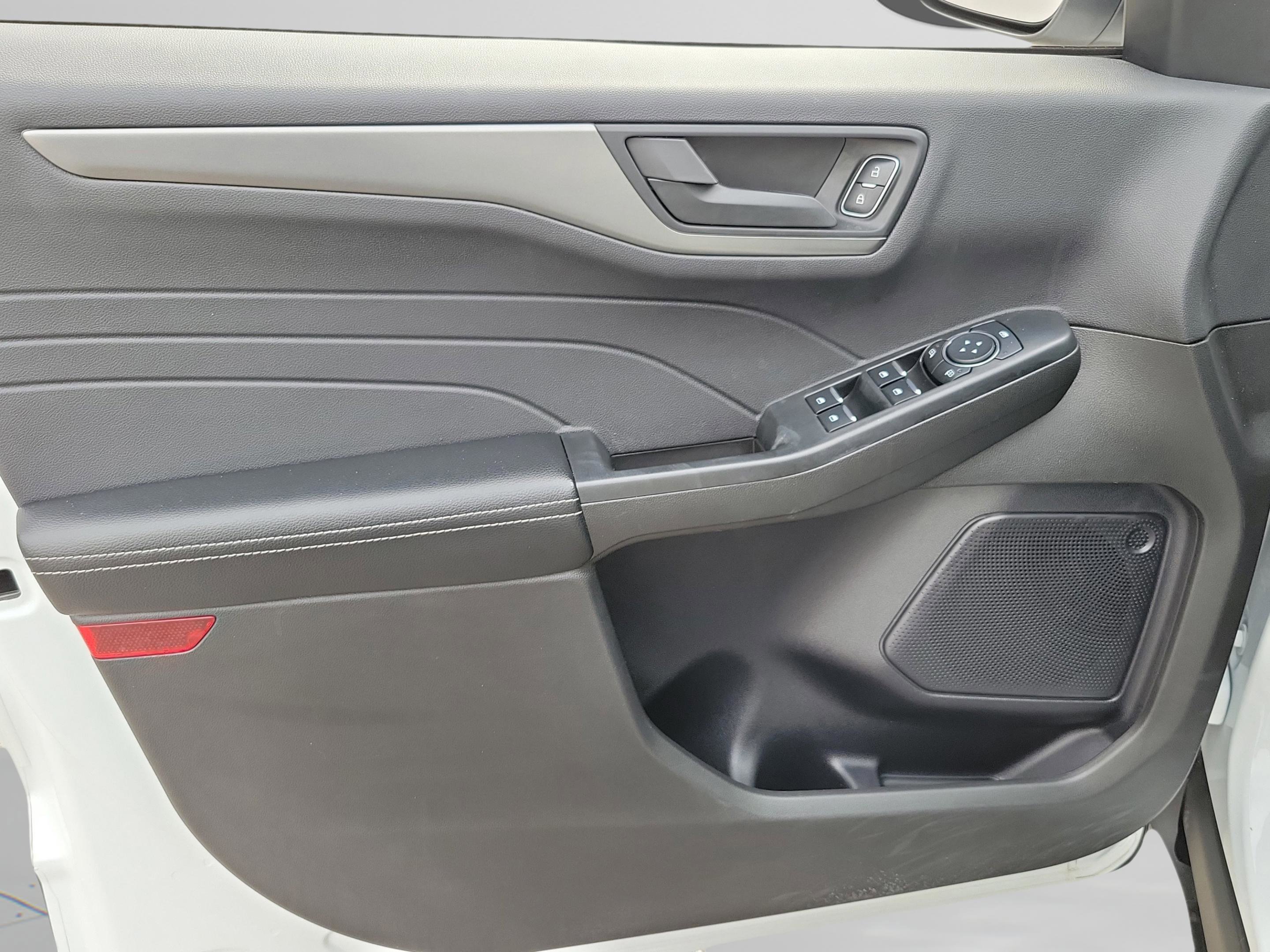 Certified 2024 Ford Escape Active image 5