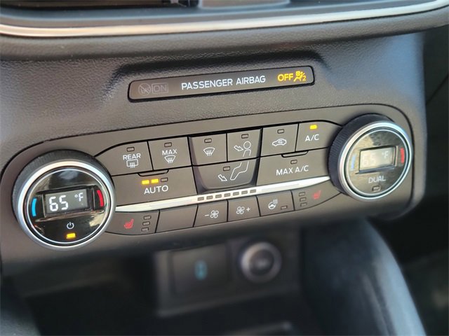 Certified 2020 Ford Escape Titanium image 28