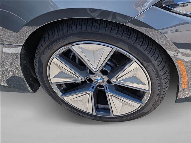 Used 2025 BMW i4 xDrive40i w/ Premium Package AWD/4WD image 8
