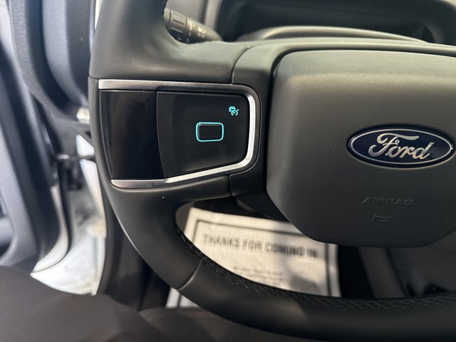 Certified 2025 Ford Expedition Active AWD/4WD image 8