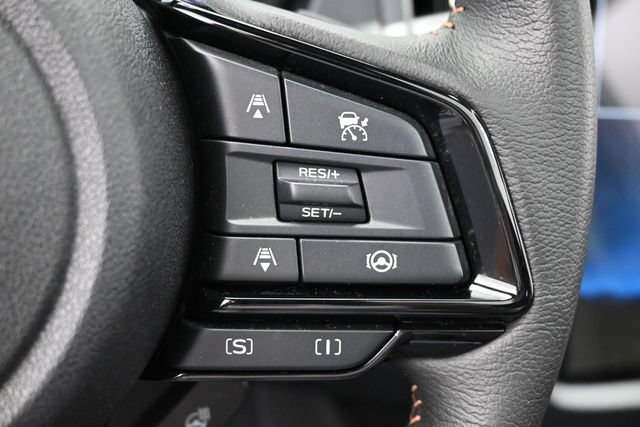 Used 2025 Subaru Forester Touring w/ Popular Package - Touring AWD/4WD image 16