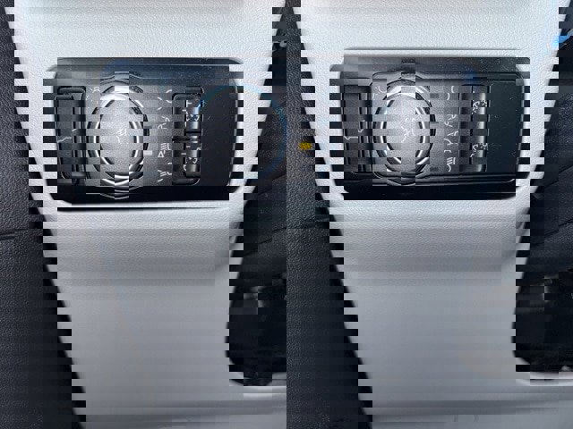 Certified 2023 Ford Escape Platinum w/ Premium Technology Package image 16