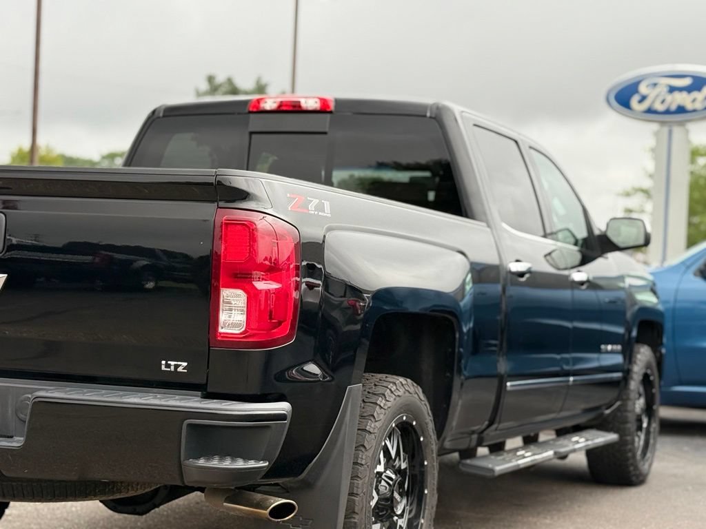 Used 2018 Chevrolet Silverado 1500 LTZ Z71 AWD/4WD image 35