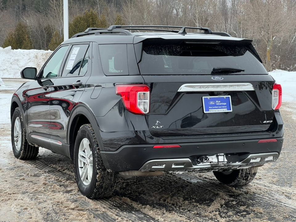 Certified 2022 Ford Explorer XLT w/ Equipment Group 202A image 4