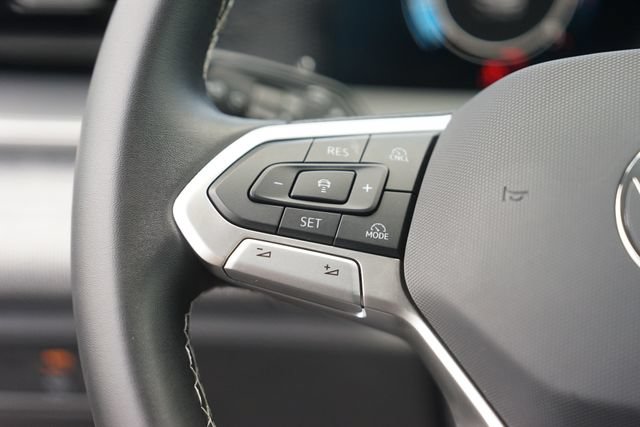 Used 2025 Volkswagen Tiguan S FWD image 22