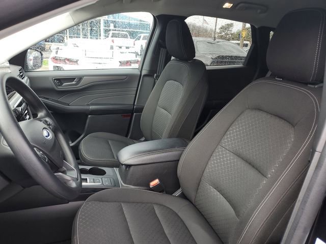 Certified 2025 Ford Escape Active image 5